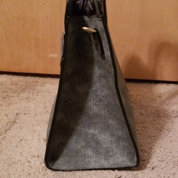 Purse - Picture 6 of 8